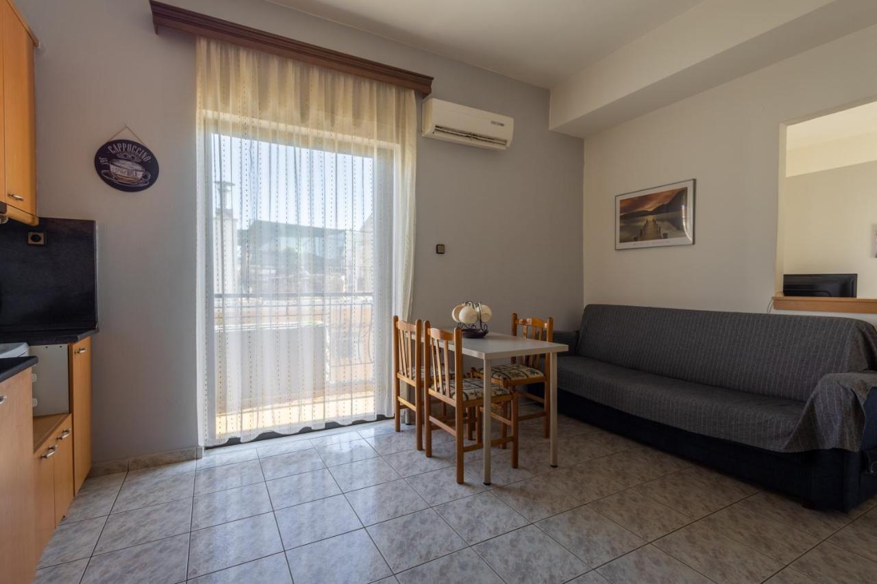 Special Apartment La Larissa Exterior photo